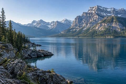 Banff lake minnewanka — Calgary / YYC → Banff.